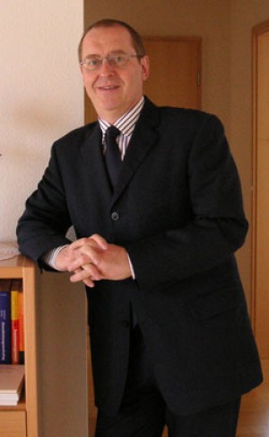 Wolfgang Ratzek